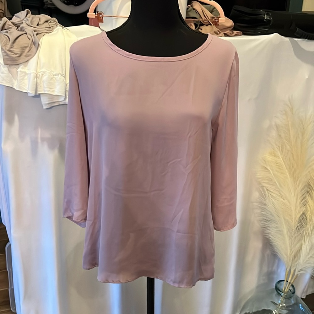 Light purple long sleeve blouse with peek a boo back